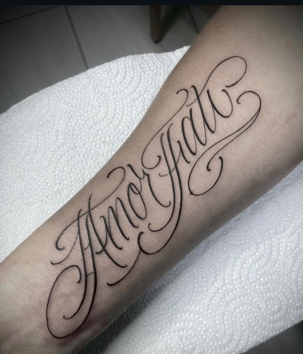 Okin - Lettering / Script